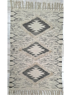 Alfombra Kea 3 Rombos crudo y negro Chica 60x90cm - comprar online