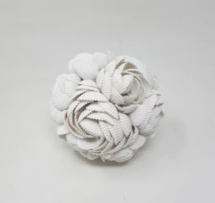 Esfera blanca caracoles 8cm