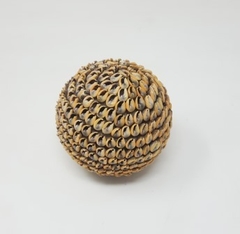 Esfera marrón caracoles natural 10cm - comprar online