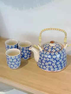 TETERA PORCELANA CON FILTRO MARGARITA en internet