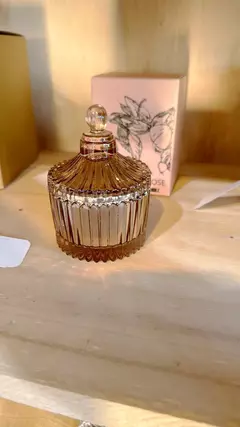 CAROL CARAMELERA VELA ROSE en internet