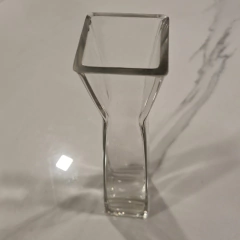 Florero vidrio transparente base cuadrada 30cm - comprar online