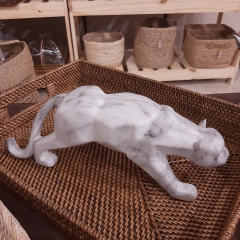 Leopardo de cerámica chico simil marmol - comprar online