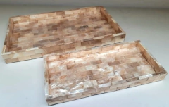 Bandeja de nacar con borde grande 28x16cm Comb Dorado y Blanco - comprar online