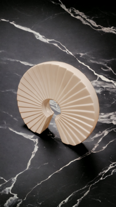 Adorno Valkiria arco blanco 28x5x26cm