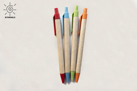 Lapicera biodegradable de trigo y cartón reciclado (Color al azar)