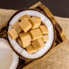 Tablete com Coco 100g - Gotas de leite