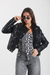 Campera de eco cuero cruzada con detalles de botones en el frente y detalles de alforza en las mangas ART:7272