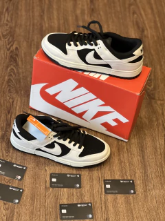 NIK€ Dunk LOW Reverse- PRETO/ BEGE - comprar online