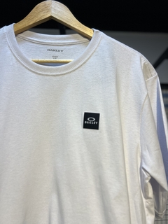 Camiseta Surf - Estampa na frente - comprar online