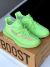 Yeezy 350 Glow in The Dark na internet