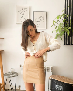 FALDA COSTURAS BEIGE - comprar online