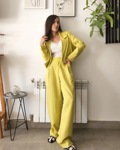 CONJUNTO SASTRE CROP LIMA en internet