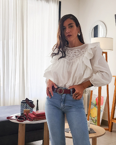 BLUSA VOLADOS Y TUL en internet