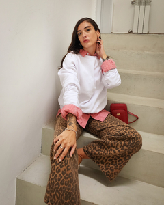 BUZO CROP WHITE - comprar online