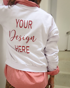 BUZO CROP WHITE en internet