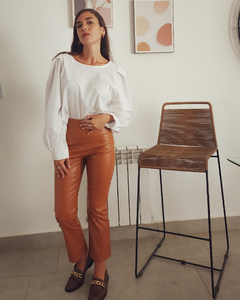PANTS FLARE SIMIL CUERO en internet
