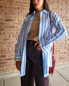 CAMISA RAYAS CELESTE en internet