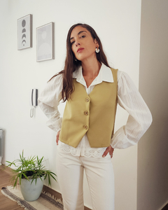CHALECO CORTO BEIGE - tienda online