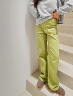 PANTS PISTACHIO en internet