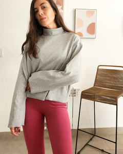BUZO CROP GRIS