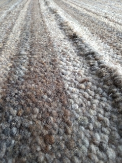 Alfombra de Puyo Andino en Oveja Gruesa - Pueblo Andino