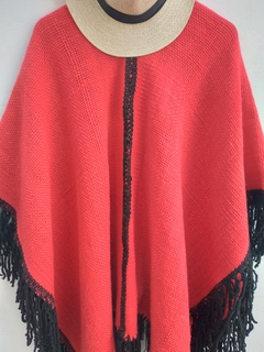 Poncho en Lana de Oveja en rojo # 124