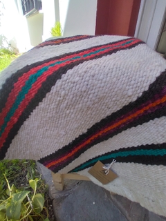 Pie de cama en telar de oveja - comprar online