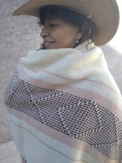 Manta en telar lana de oveja con guarda # 190