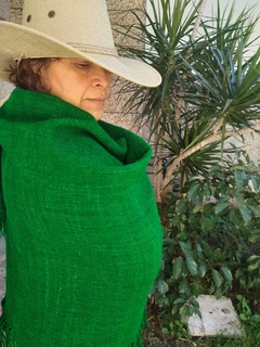 Chal / manta de Lana de Oveja color verde en telar # 159 en internet