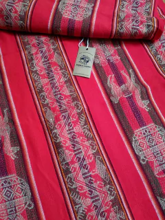 Aguayos Norteños inca Rojo 1.20 mts x 1.20mts en internet