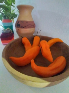 Cuencos en madera algarrobo hecho a mano - comprar online