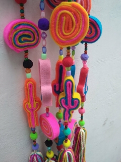 Colgante espiral carnavalero # 807 - Pueblo Andino