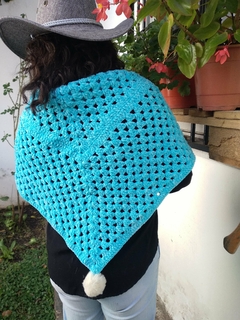 Cuello triangular en lana sedificada - Pueblo Andino
