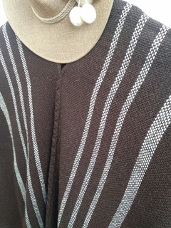 Poncho en telar de oveja marrón # 132 - comprar online
