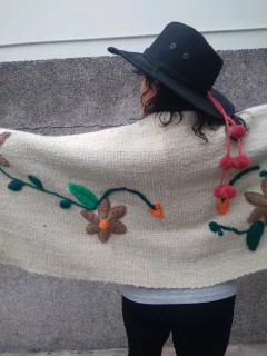 Manta / Chal de Lana de Oveja color crudo # 327