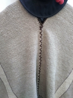 Poncho en Lana de Oveja gris # 146
