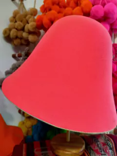 Honguito carnavalero rosa