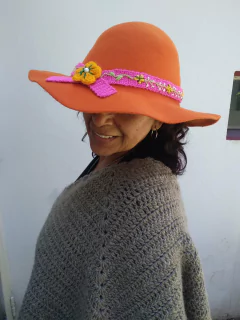 sombreros carnavaleros naranja con vincha bordada en internet