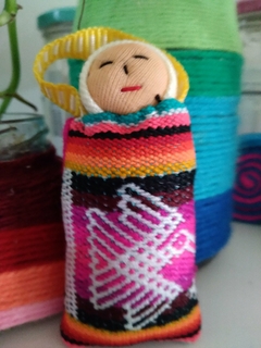 muñequitas quitapenas en internet