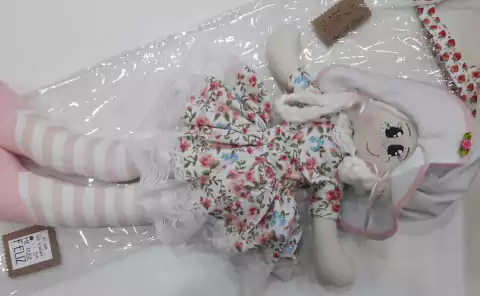 Imagen de Muñeca de Trapo Tela Patas Largas Grande Artesanal