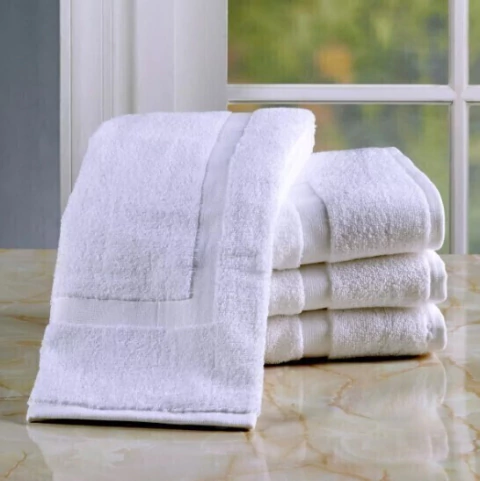 Danubio Alfombra de Baño Toalla (ALF00DN)