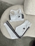 Conjunto fitness na internet