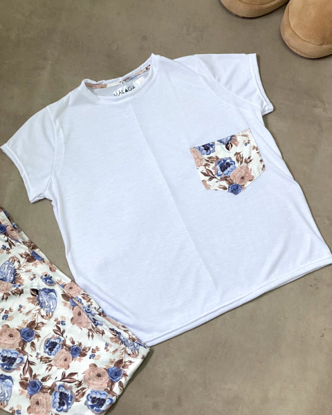 REMERA ANASTASIA ROSAS CELESTES