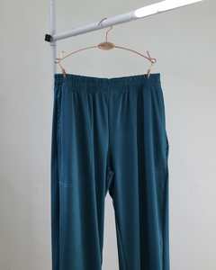 PANTALON MEDITAR PETROLEO - tienda online