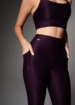 CONJUNTO JAS BORGONHA na internet
