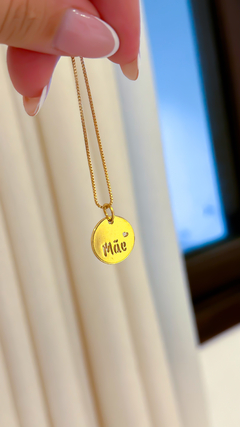 Colar medalha Mãe - comprar online