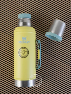 Termo Stanley Classic 950ml Pomelo - comprar online