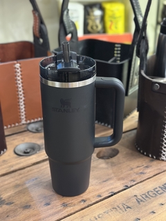 Vaso Stanley Quencher 890ml - comprar online