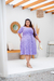 Vestido plus size Aurora lilas na internet